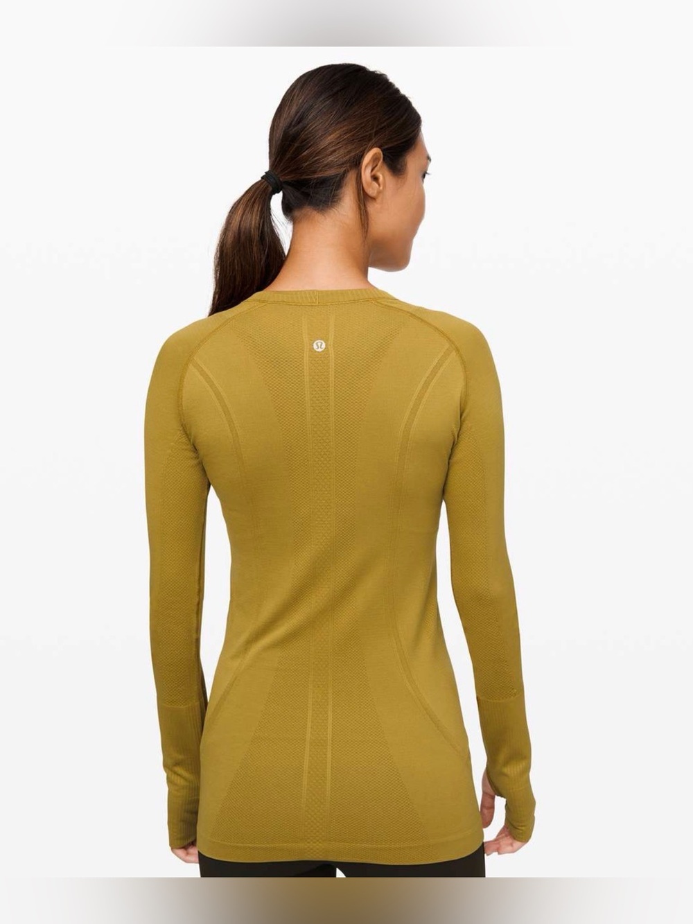 Women’s Long-Sleeve Thumbhole Top in Olive